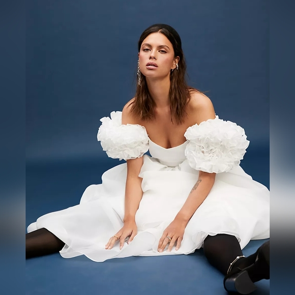 FINAL PRICE! Rare $625 Free People Wedding Gown - Picture 3 of 6